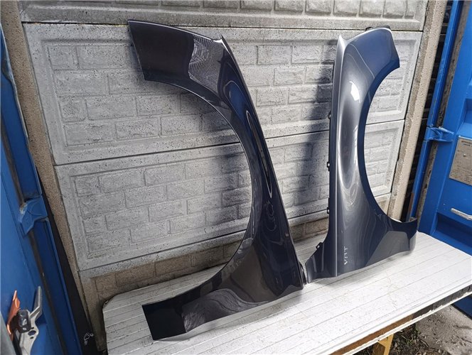 AUDI A8 D4 09-17 BŁOTNIK PRZEDNI LEWY PRAWY ORYGINAŁ (17905024370)