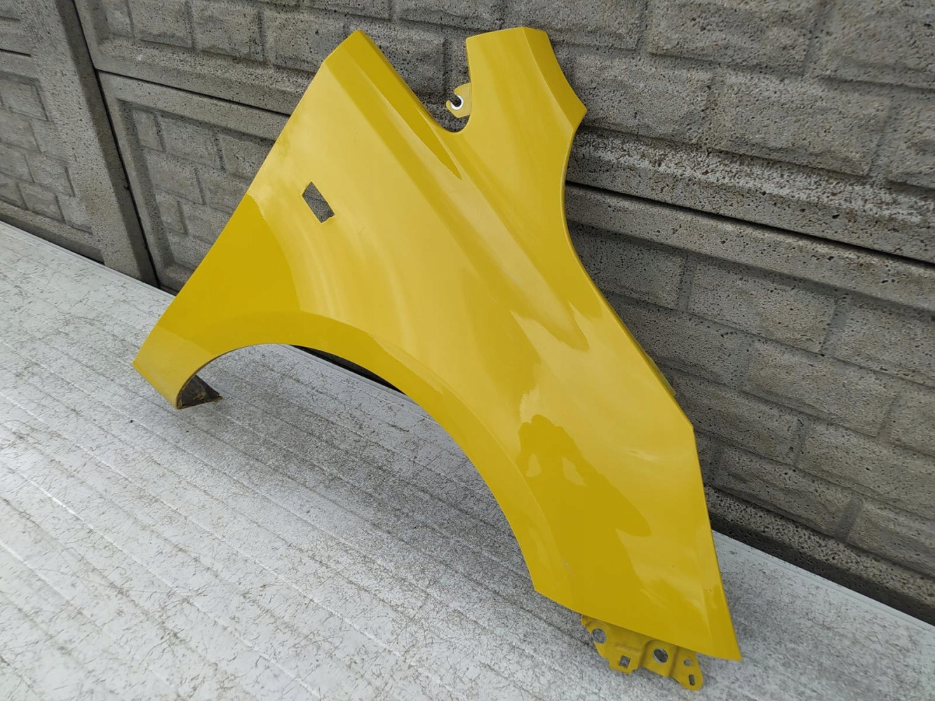 OPEL CORSA E 15-19 BŁOTNIK PRZEDNI PRAWY - (12364450589)