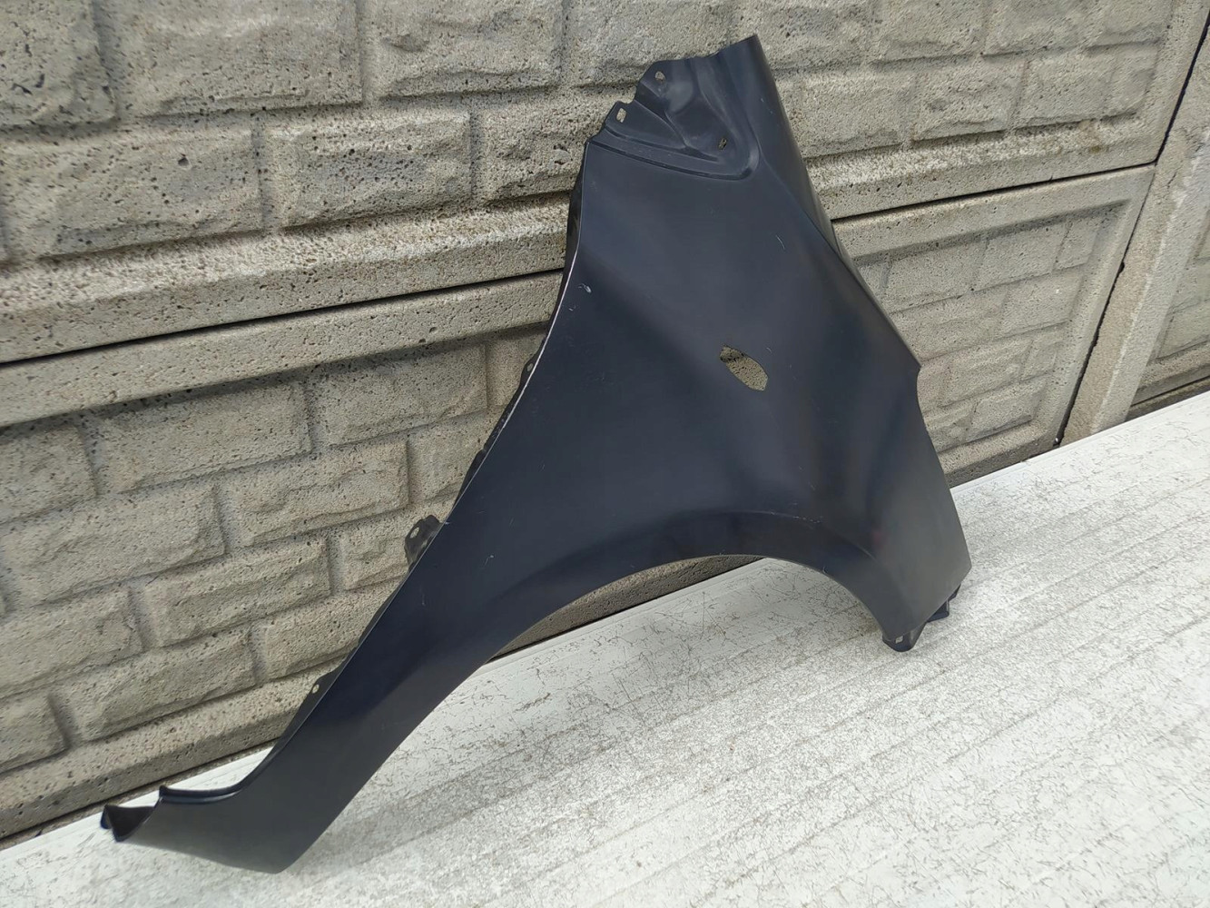 BŁOTNIK PRAWY PRZEDNI TOYOTA YARIS 2 II 2005-2012 - (12364489349)