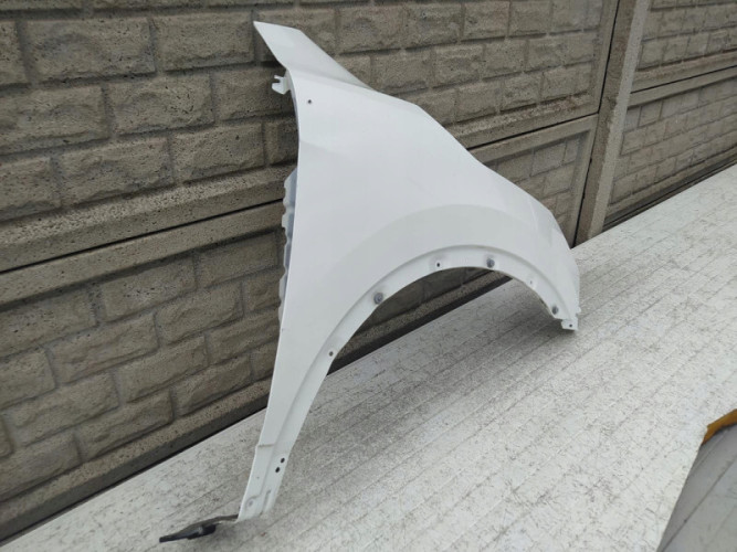 NISSAN QASHQAI j11 2014-2021 BŁOTNIK PRAWY PRZEDNI - (12369638232)