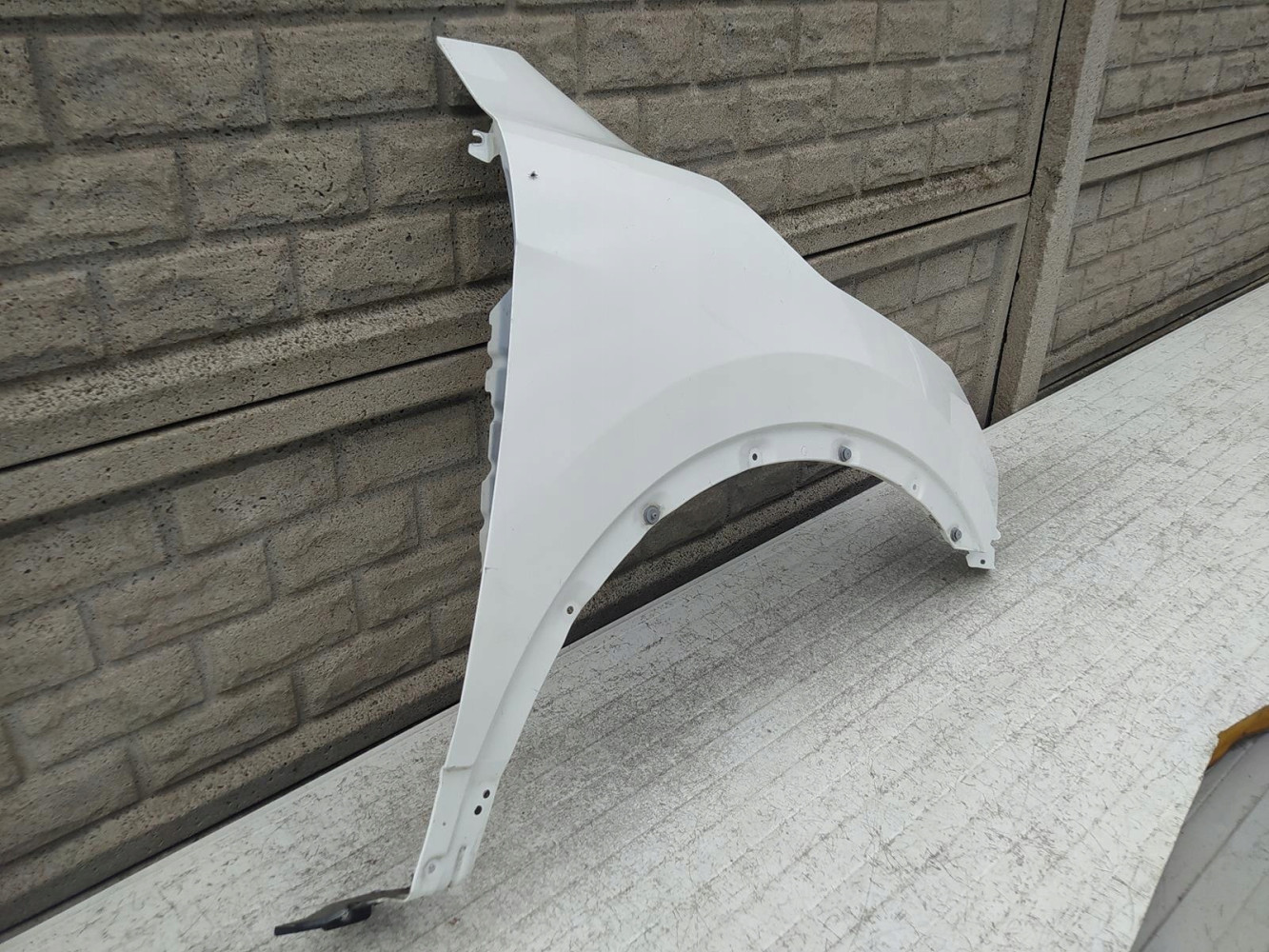 NISSAN QASHQAI j11 2014-2021 BŁOTNIK PRAWY PRZEDNI - (12369638232)