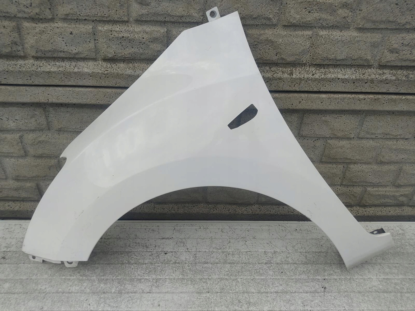 HYUNDAI I30 2013-2017 BŁOTNIK PRZEDNI LEWY - (12378037293)