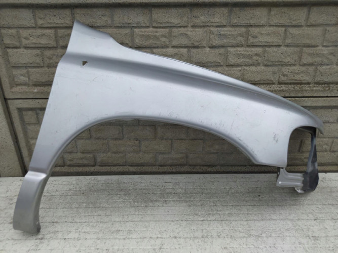 DODGE RAM 06-09 BŁOTNIK PRAWY PRZEDNI - (12392481649)
