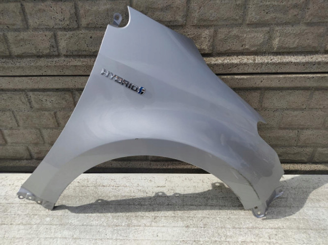 TOYOTA YARIS 4 IV 19-22 BŁOTNIK PRAWY PRZEDNI - (12396796607)
