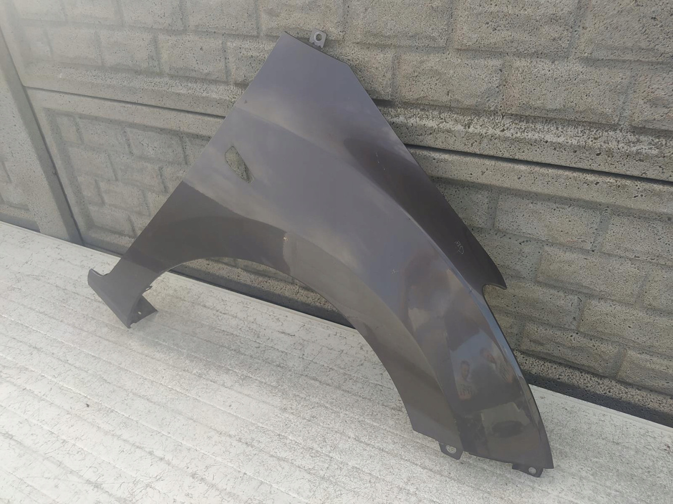 HYUNDAI I30 2013-2017 BŁOTNIK PRZEDNI PRAWY - (12403839122)