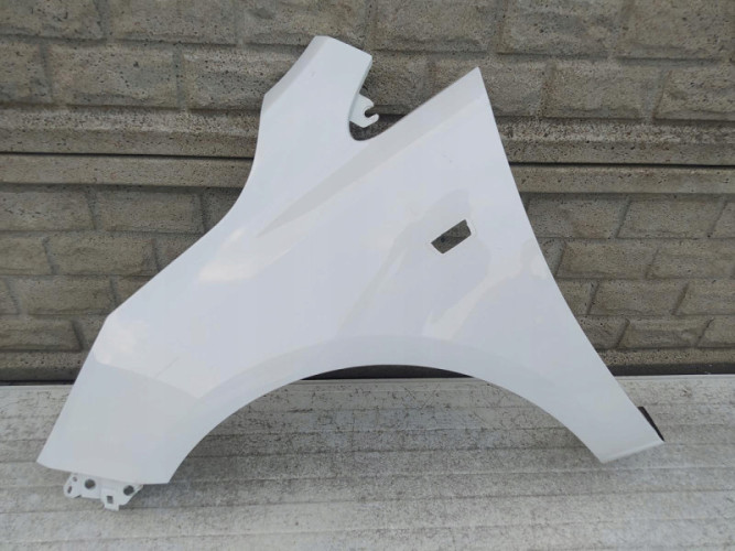 OPEL CORSA E 15-19 BŁOTNIK PRZEDNI LEWY - (12410511798)