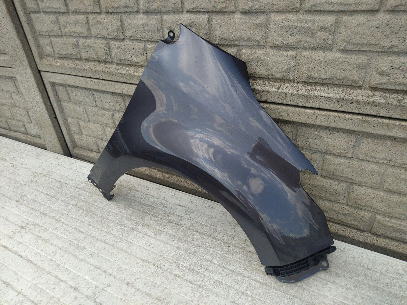TOYOTA YARIS 4 IV 19-22 BŁOTNIK PRAWY PRZEDNI - (12417022903)