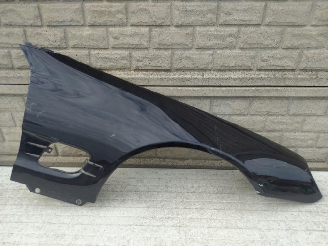 MERCEDES SL230 SL 230 BŁOTNIK PRAWY PRZEDNI - (12417150007)
