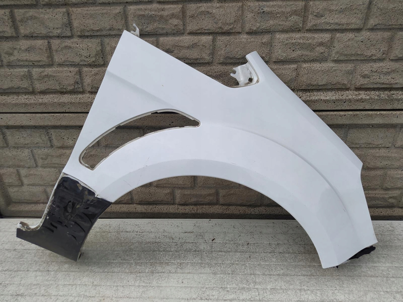 FORD S-MAX 2006-2015 BŁOTNIK PRAWY PRZEDNI - (12428140609)