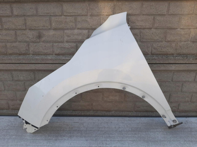 NISSAN QASHQAI j11 2014-2021 BŁOTNIK LEWY PRZEDNI - (12470793622)