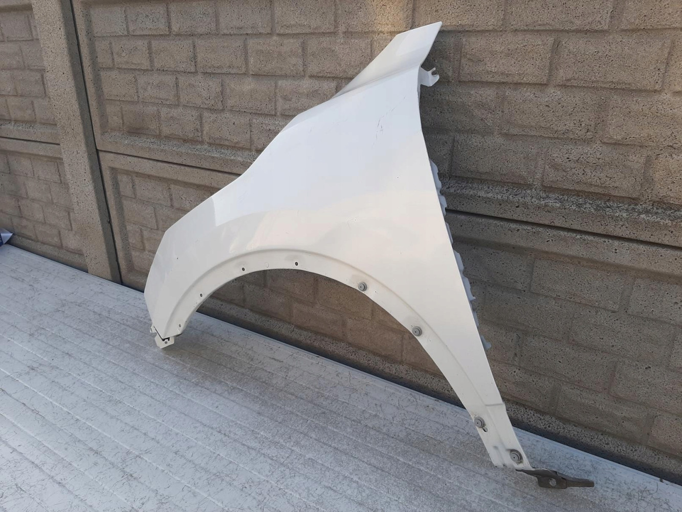 NISSAN QASHQAI j11 2014-2021 BŁOTNIK LEWY PRZEDNI - (12470793622)