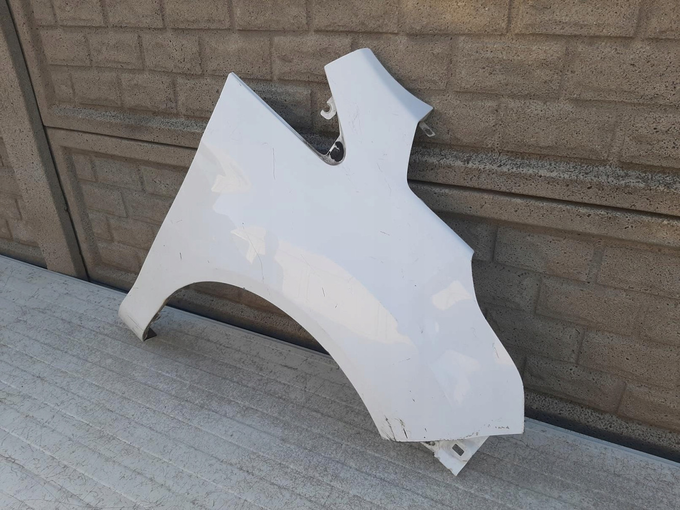 FORD B-MAX 2013-2017 BŁOTNIK PRAWY PRZEDNI - (12470799513)
