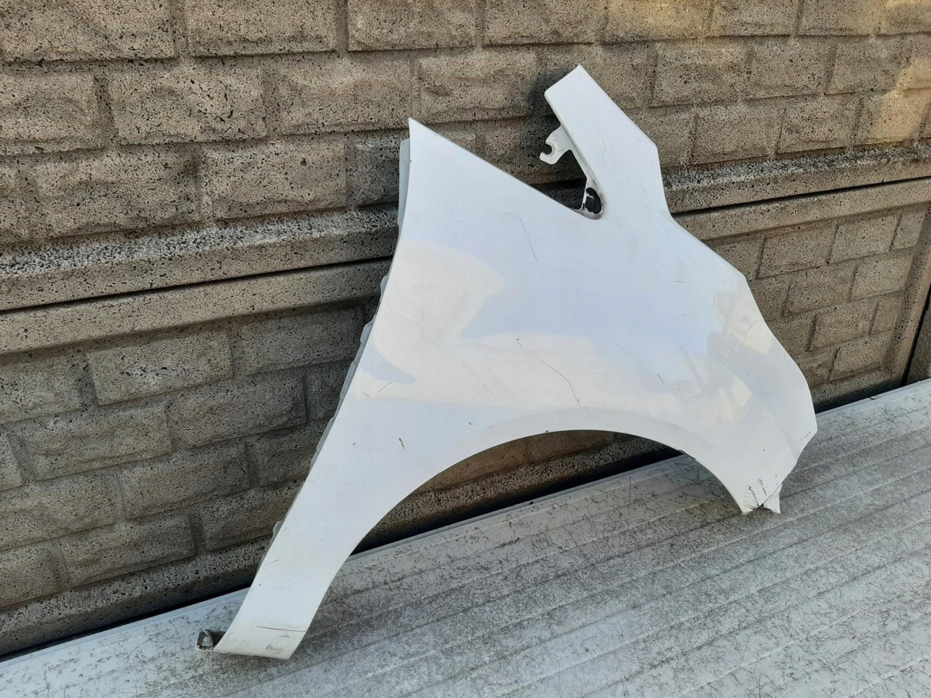 FORD B-MAX 2013-2017 BŁOTNIK PRAWY PRZEDNI - (12470799513)