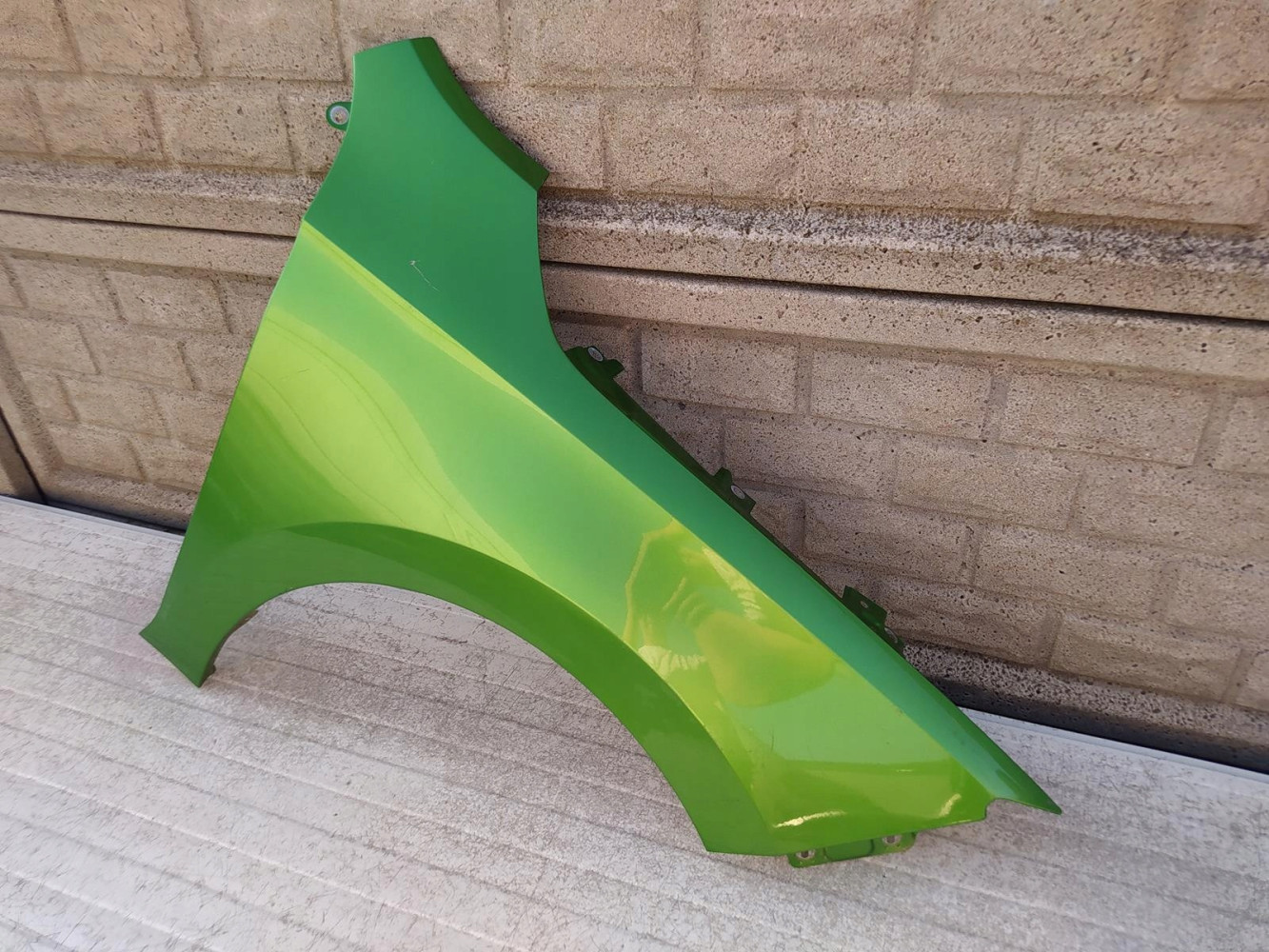 SKODA RAPID SEAT TOLEDO IV 4 BŁOTNIK PRZEDNI PRAWY - (12470916429)