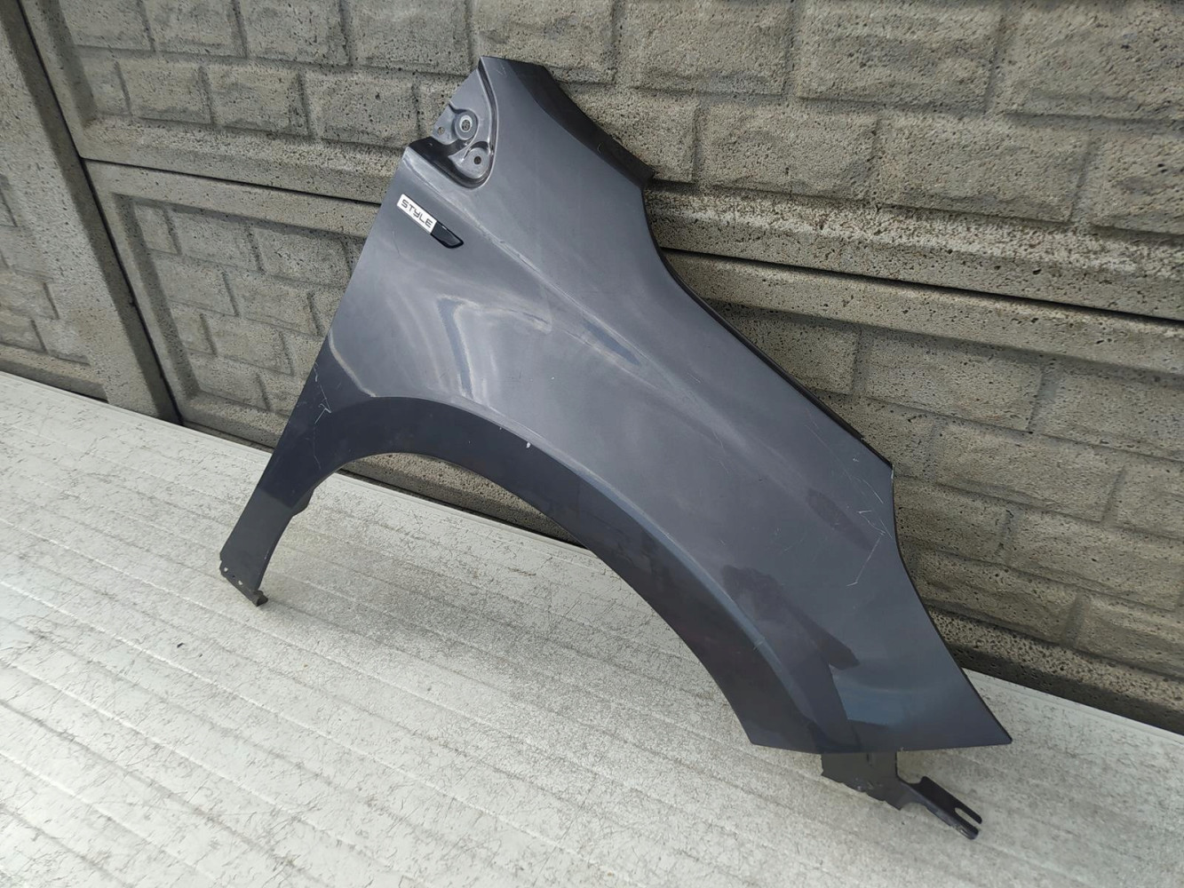 PEUGEOT 2008 14-18 BŁOTNIK PRZEDNI PRAWY - (12481661664)