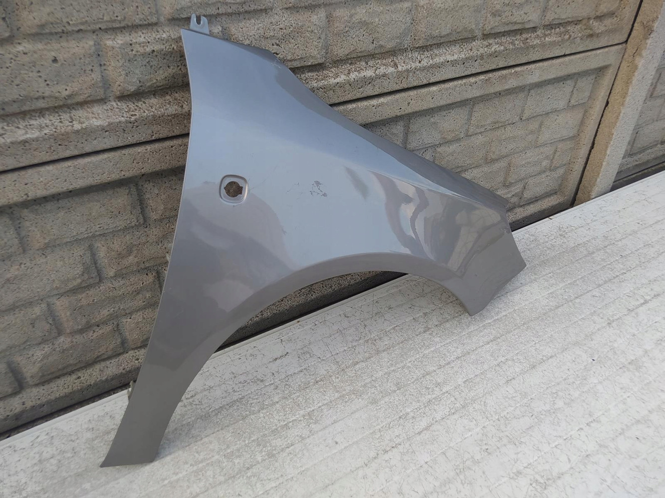 SKODA FABIA 2 II ROOMSTER 07-17 BŁOTNIK PRAWY - (12482450181)