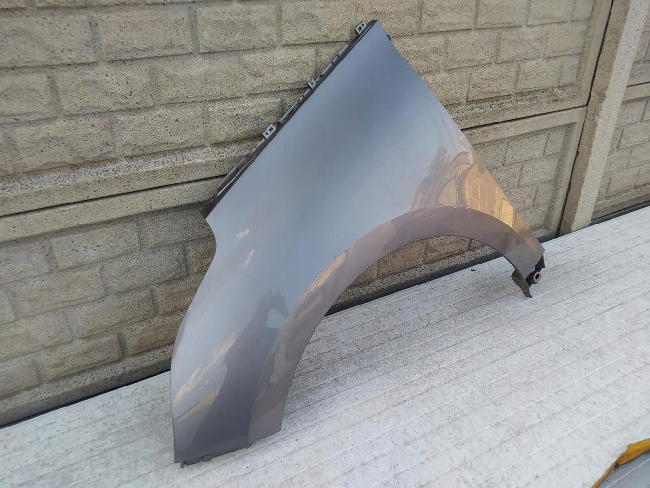 RENAULT SCENIC 4 IV 17-21BŁOTNIK PRZEDNI LEWY - (12495649980)