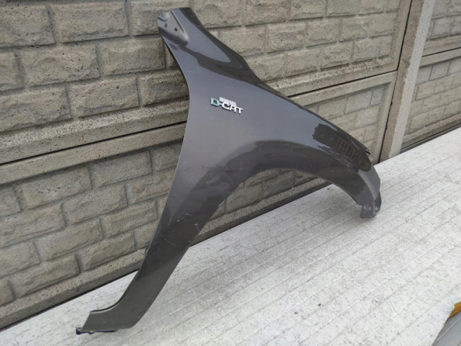 TOYOTA RAV 4 IV LIFT 10-13 BŁOTNIK PRAWY PRZEDNI - (12526637820)
