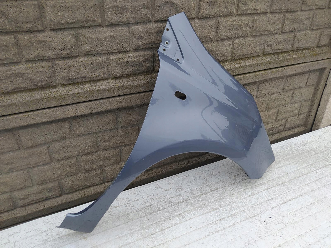 PEUGEOT 2008 14-18 BŁOTNIK PRZEDNI PRAWY - (12541042780)