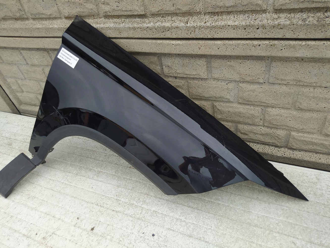 SEAT ATECA 2016 - 2022 BŁOTNIK PRZEDNI PRAWY - (12541262618)