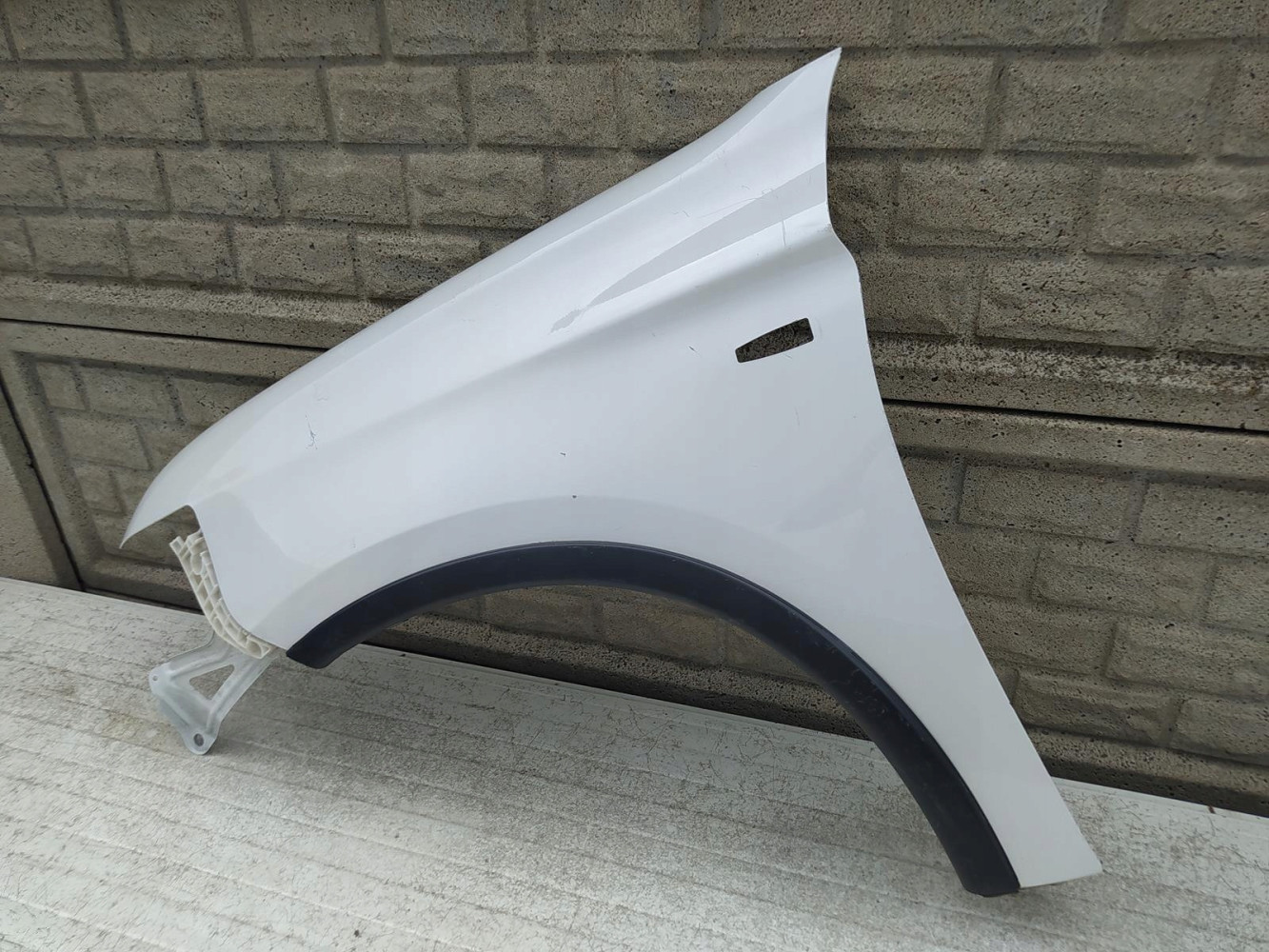 MITSUBISHI OUTLANDER 13-20 LIFT BŁOTNIK LEWY - (12541368323)