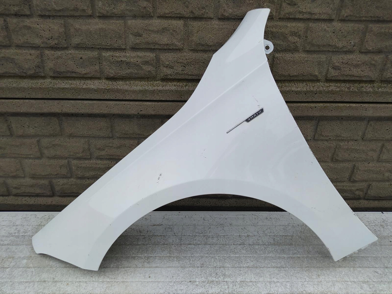MERCEDES A KLASA W177 W 177 BŁOTNIK PRZEDNI LEWY - (12541528275)