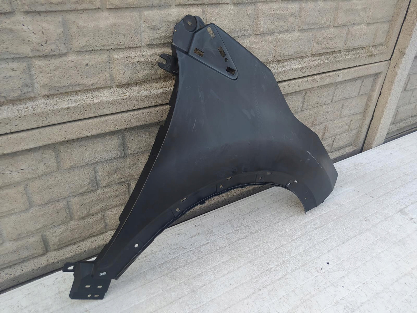 RENAULT CAPTUR 13-18 BŁOTNIK PRZEDNI PRAWY NOWY - (12551935365)