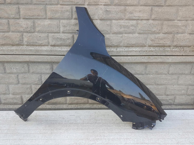 NISSAN JUKE 14-19 LIFT BŁOTNIK PRAWY PRZEDNI - (12561866859)