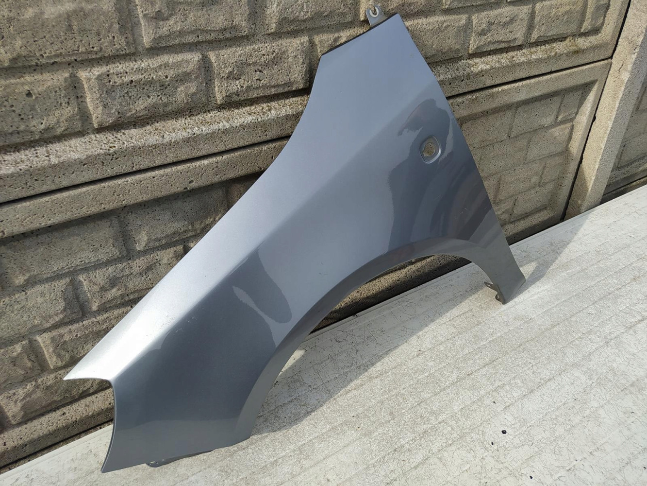 SKODA FABIA 2 II ROOMSTER 07-17 BŁOTNIK LEWY - (12572420774)
