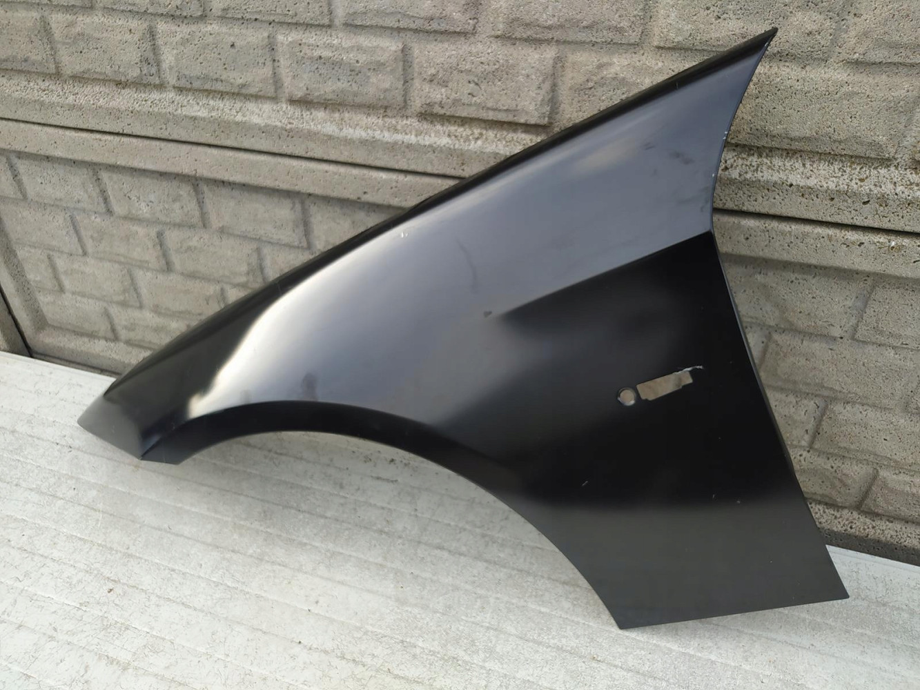 BŁOTNIK LEWY BMW 3 E90 E91 04 - 12 NOWY ORYGINAŁ - (12572727650)