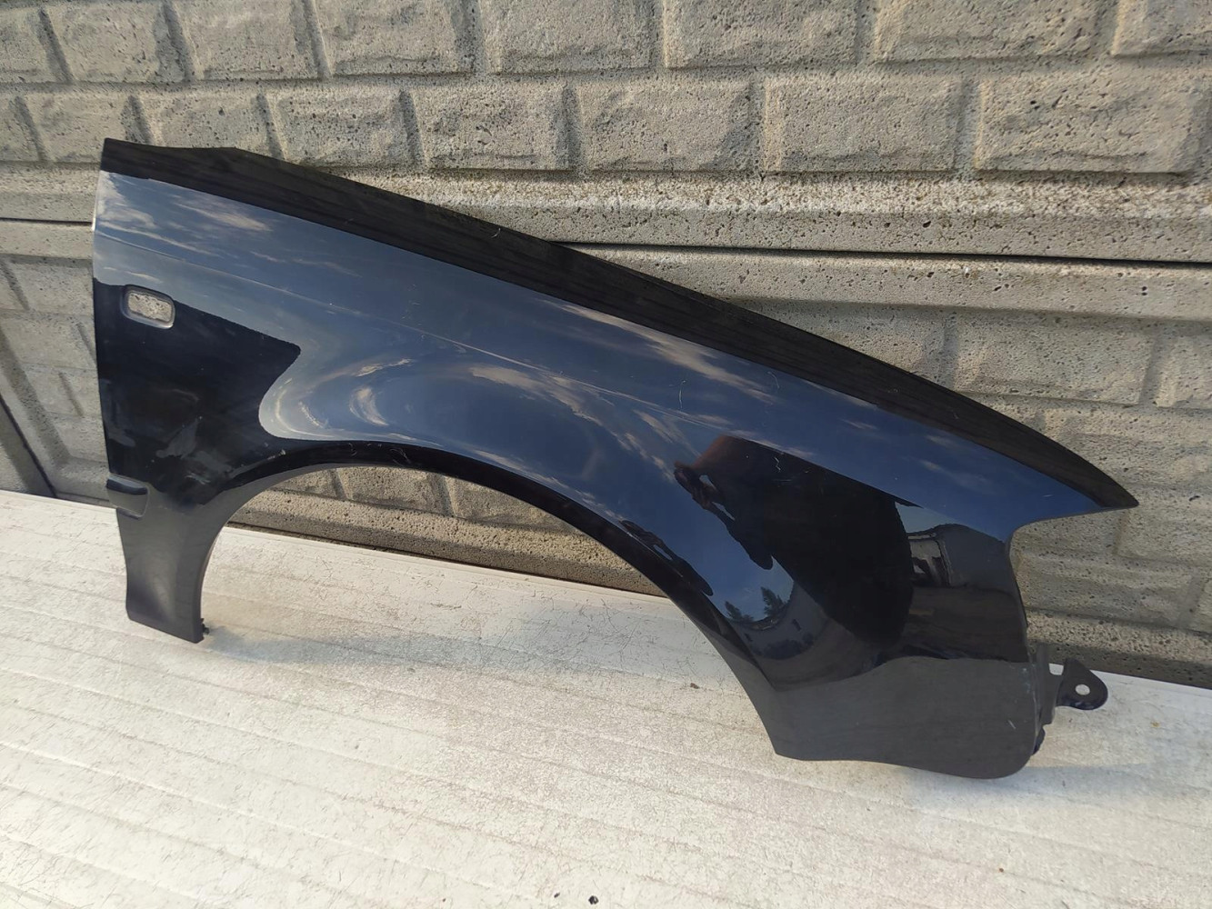 AUDI A4 B7 CABRIO 05-09 BŁOTNIK PRAWY PRZÓD - (12600865248)