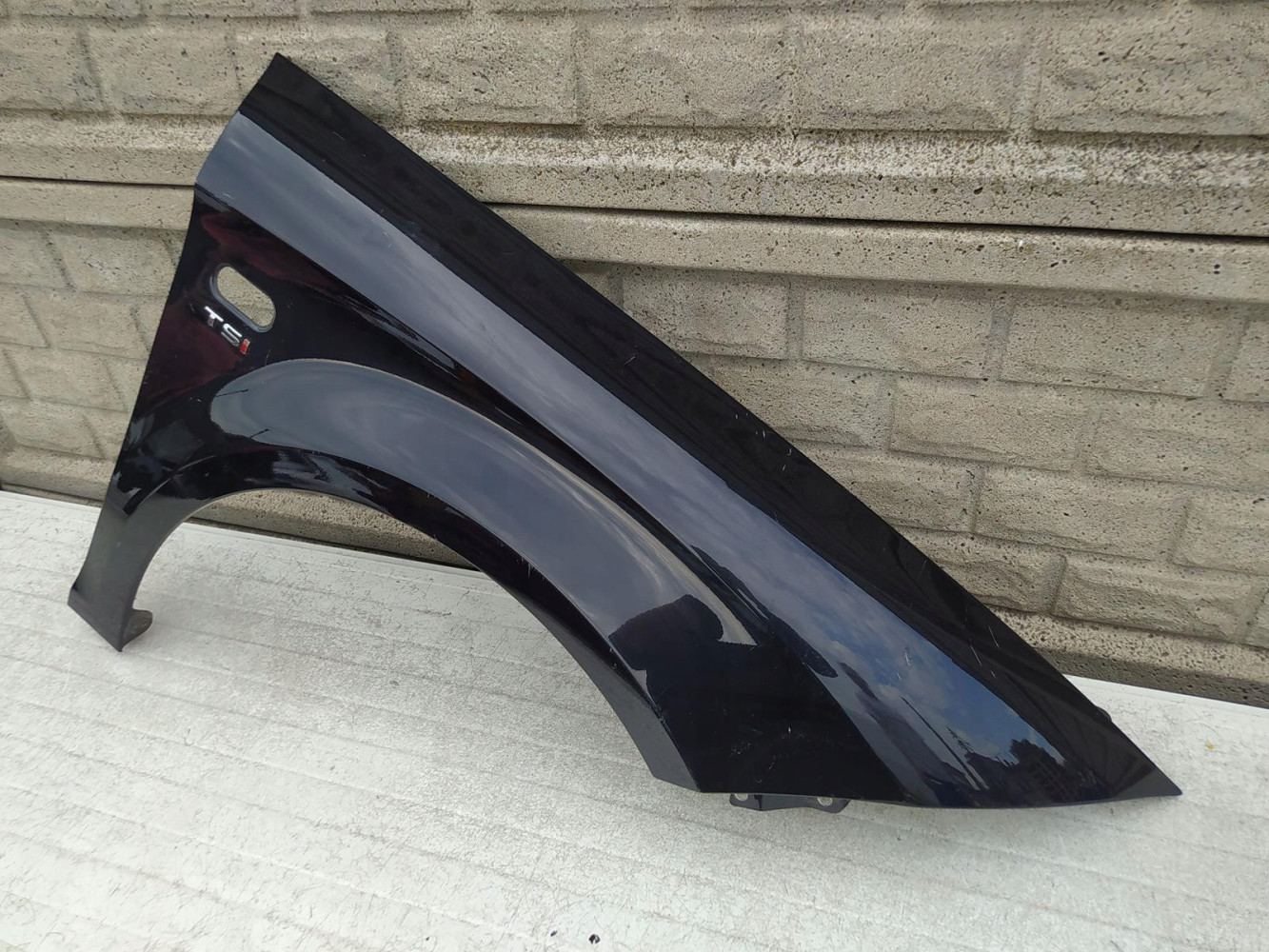 SEAT LEON 2 II 2005-2013 BŁOTNIK PRZEDNI PRAWY - (12600904795)