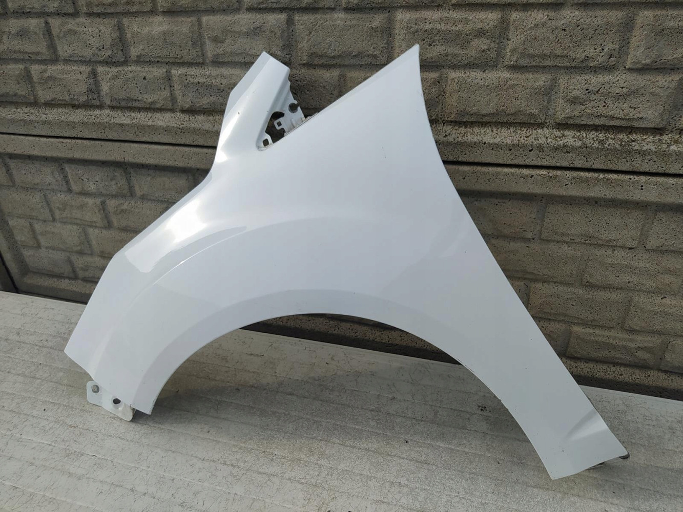 FORD C-MAX MK2 11-19 BŁOTNIK LEWY PRZEDNI - (12630328233)