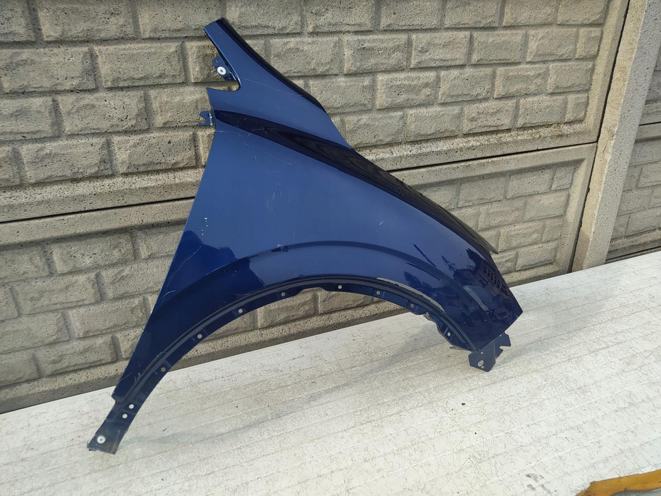 RENAULT KADJAR 15-22 BŁOTNIK PRZEDNI PRAWY - (12630367408)
