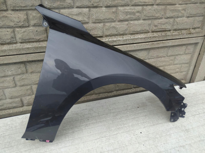 MAZDA III 3 2019 -2022 BŁOTNIK PRAWY PRZEDNI - (12639933125)