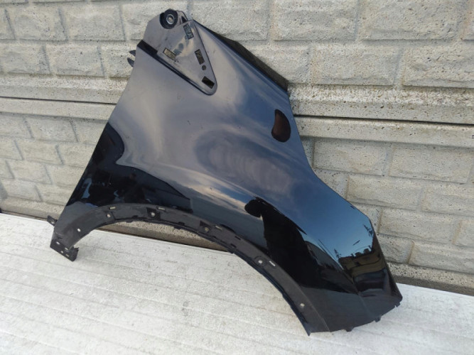 RENAULT CAPTUR 13-18 BŁOTNIK PRZEDNI PRAWY - (12641987599)