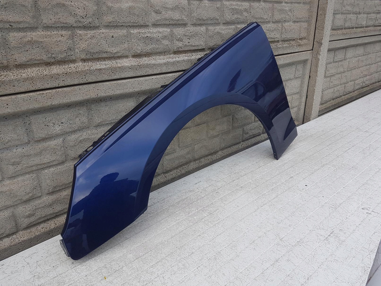 AUDI A4 B9 8W0 LIFT 19 - 22 BŁOTNIK PRZEDNI LEWY - (12657437318)