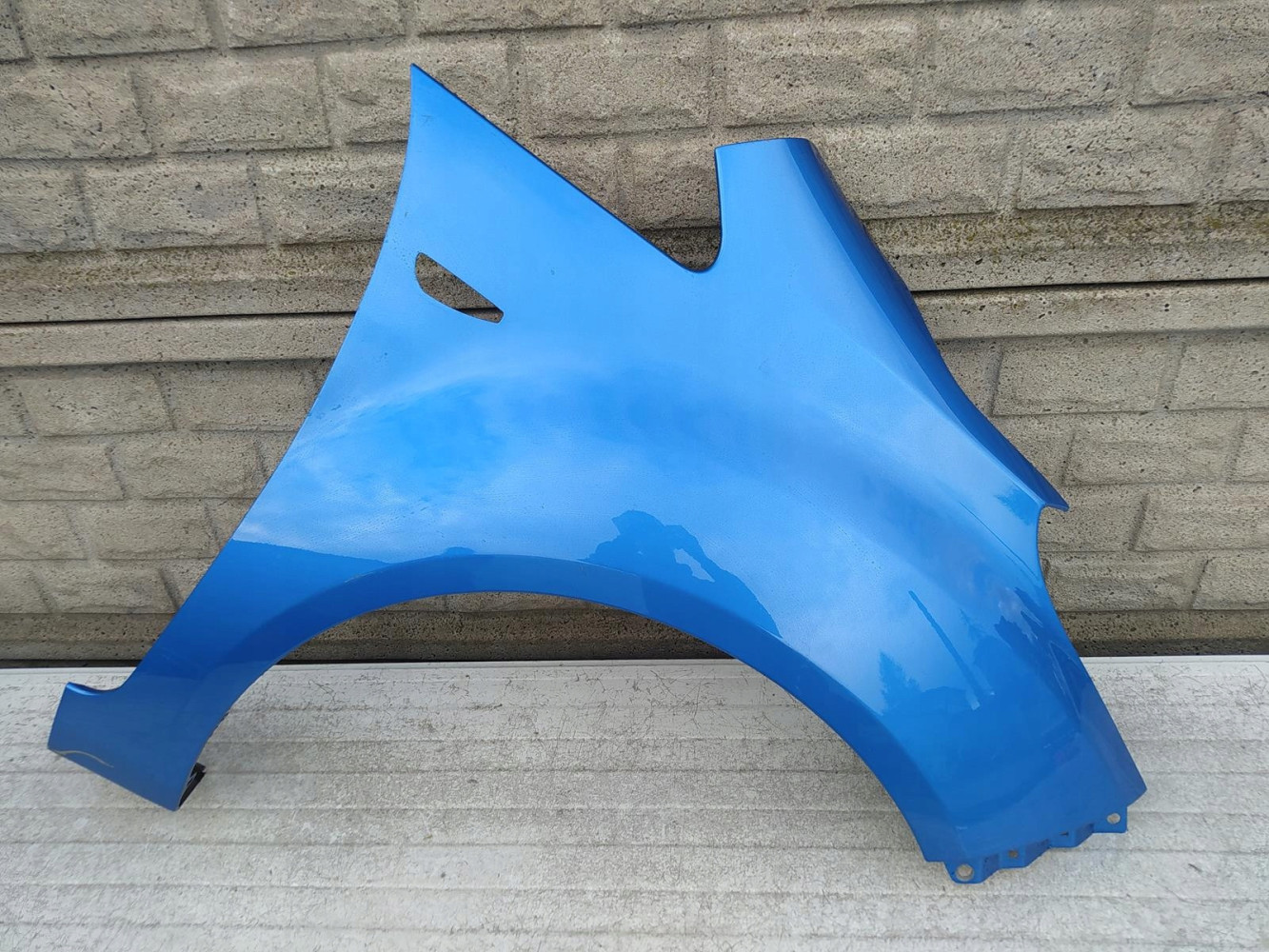 BŁOTNIK PRZEDNI PRAWY HYUNDAI IX20 ix-20 - (12676925197)