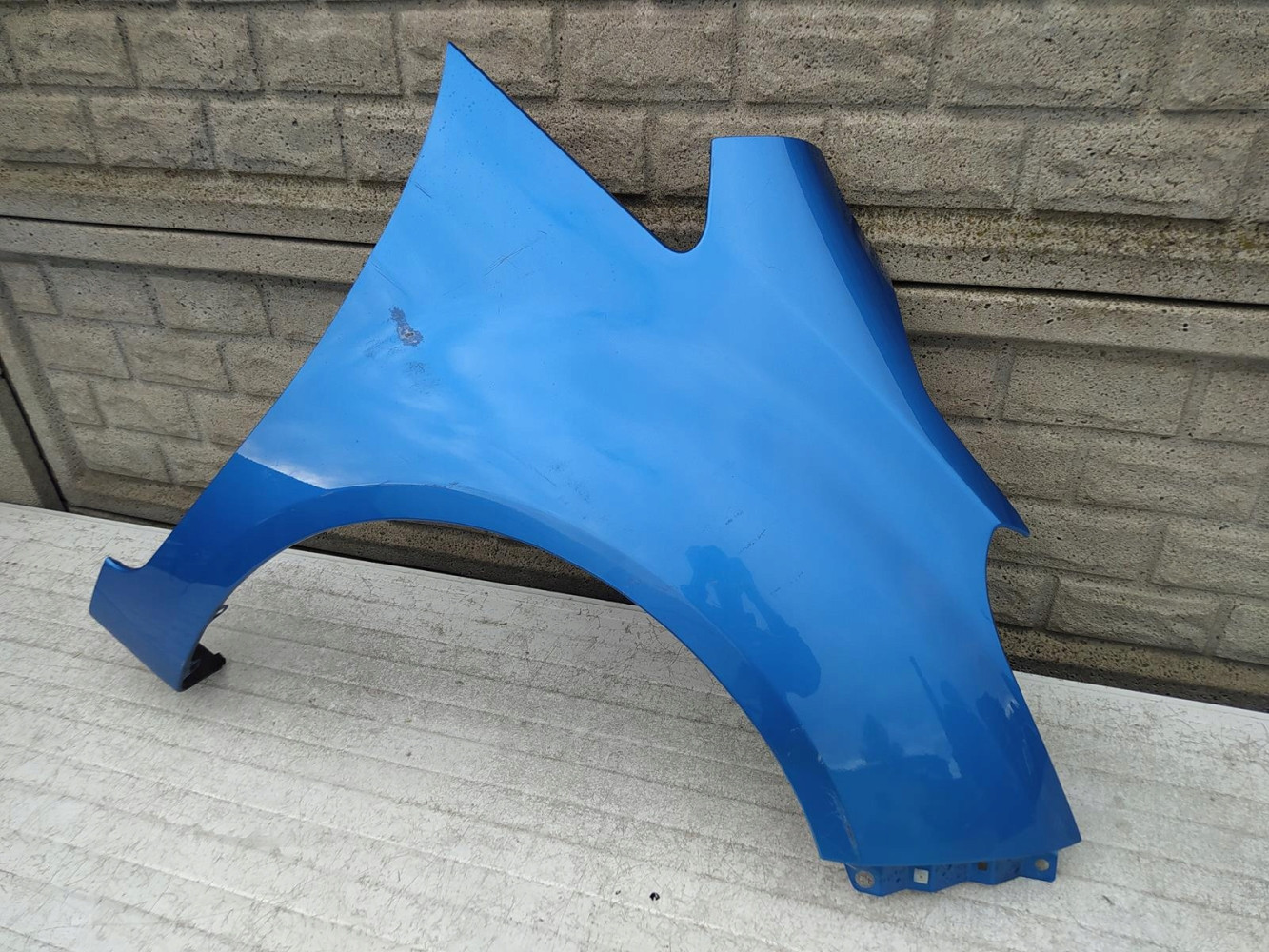 BŁOTNIK PRZEDNI PRAWY HYUNDAI IX20 ix-20 - (12677092126)