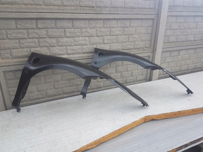 FERRARI F8 TRIBUTO 985852654 BŁOTNIK PRAWY PRZEDNI - (12678410224)