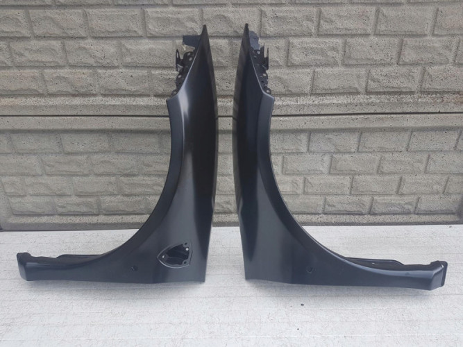 FERRARI 458 ITALIA BŁOTNIK PRAWY LEWY PRZEDNI - (12678446974)