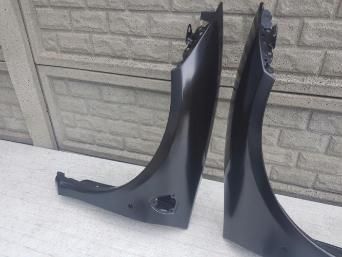 FERRARI 458 ITALIA BŁOTNIK PRAWY LEWY PRZEDNI - (12678446974)