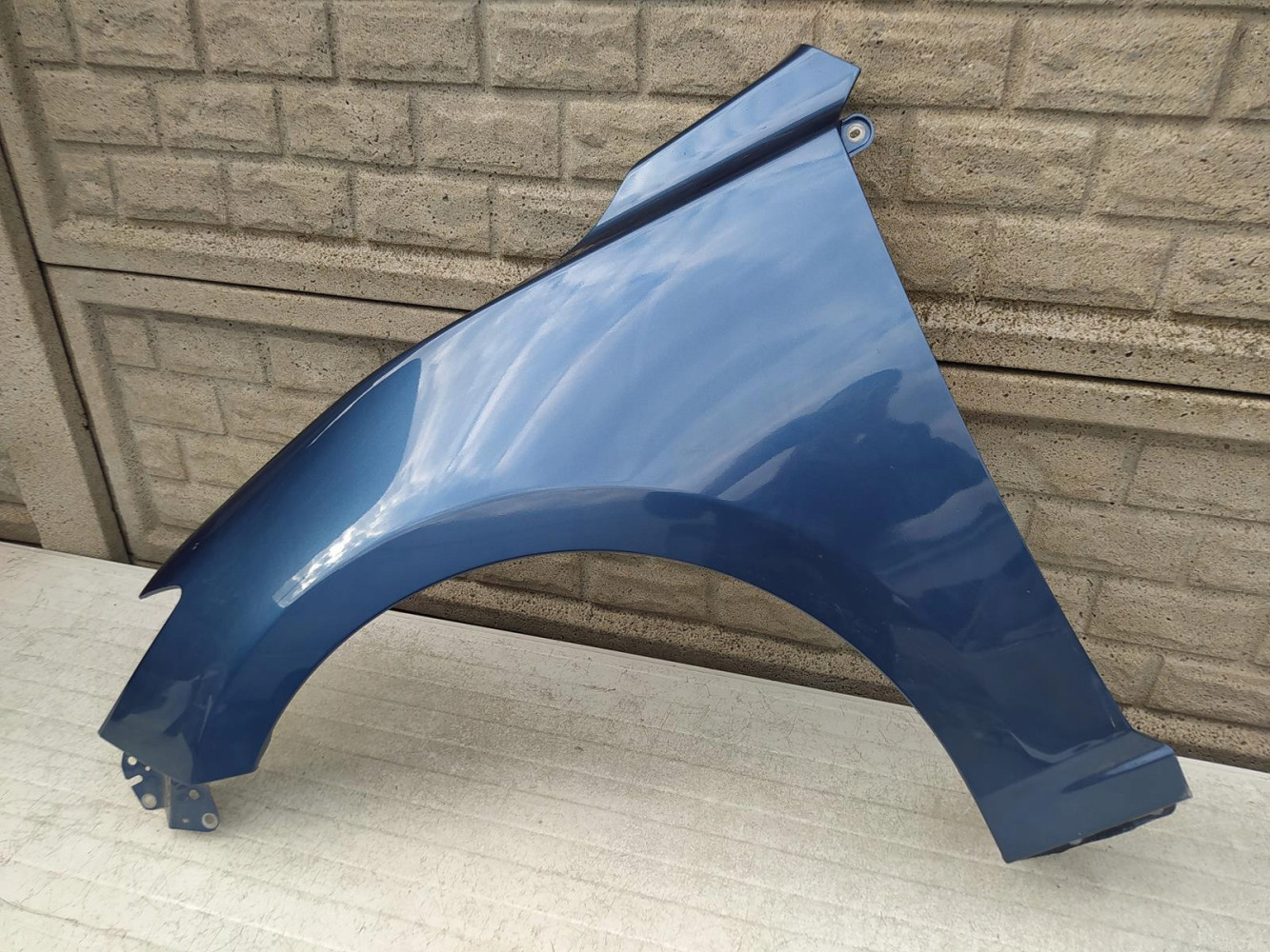 MAZDA 3 III 2014 - 2019 BŁOTNIK LEWY PRZEDNI - (12687306497)