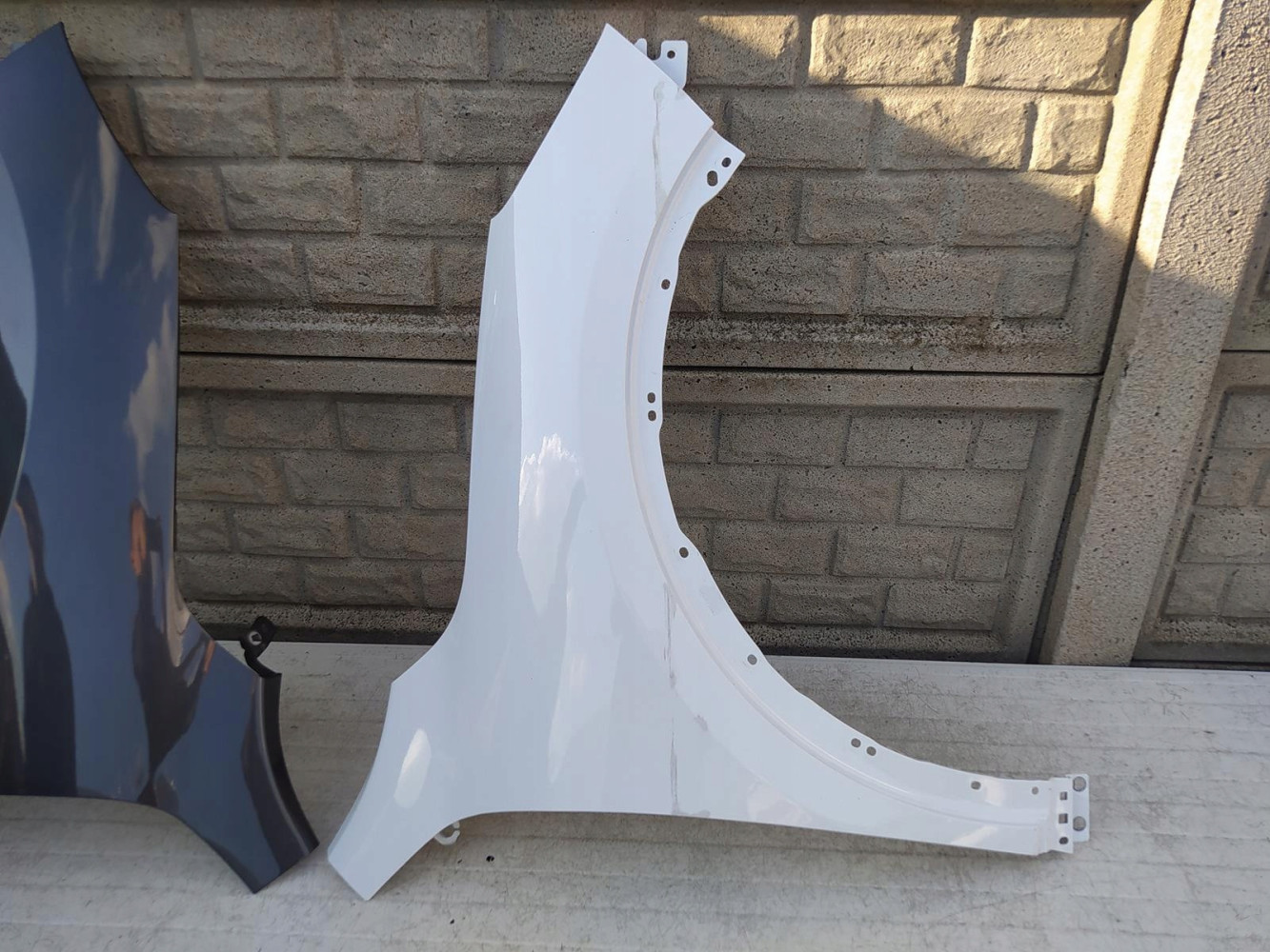 FORD KUGA MK3 20-22 BŁOTNIK PRZEDNI PRAWY LEWY - (12690381288)