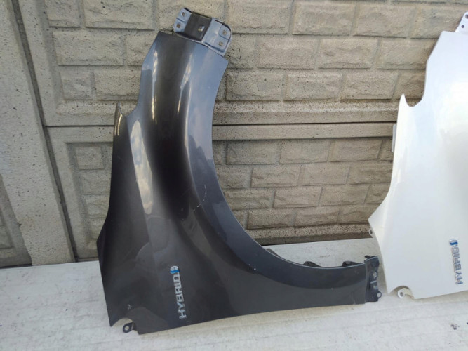 TOYOTA YARIS 4 IV 19-22 BŁOTNIK PRAWY PRZEDNI - (12698360402)