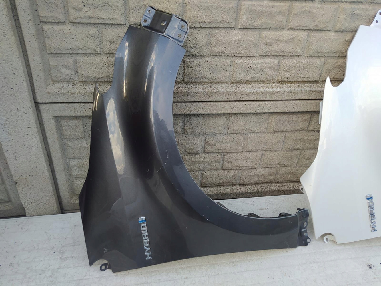 TOYOTA YARIS 4 IV 19-22 BŁOTNIK PRAWY PRZEDNI - (12698360402)