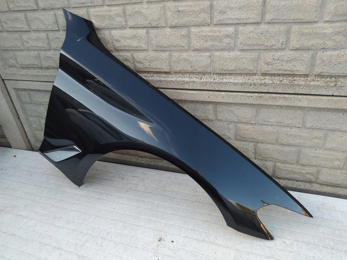 BMW 5 V G30 G31 2017-2022 BŁOTNIK PRZEDNI PRAWY - (12699066064)
