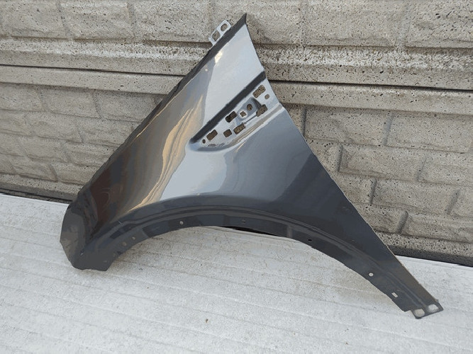 LAND ROVER DISCOVERY SPORT BŁOTNIK PRZEDNI LEWY - (12714944975)