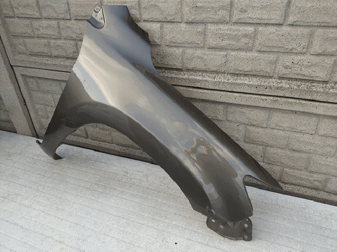 TOYOTA RAV 4 IV LIFT 10-13 BŁOTNIK PRAWY PRZEDNI - (12741399347)