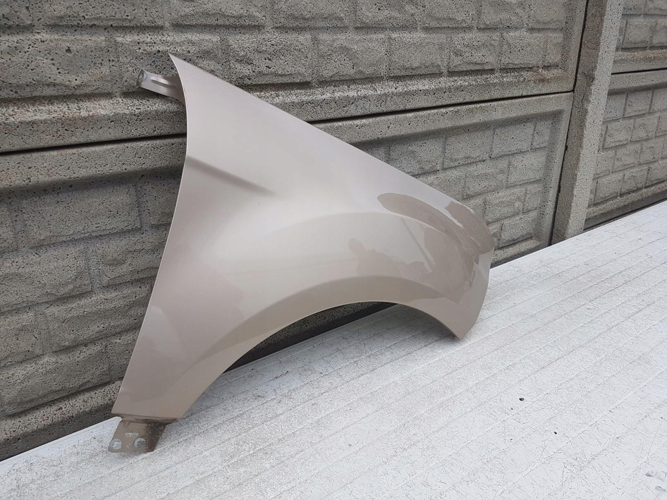 FORD ECOSPORT 12-22 BŁOTNIK PRZEDNI PRAWY - (12745974323)